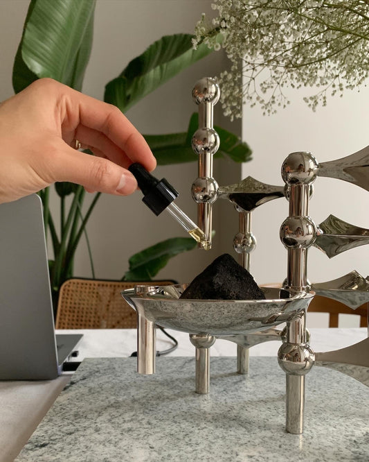 How Scent Shapes Mood: Choosing the Right Fragrance for Your Space