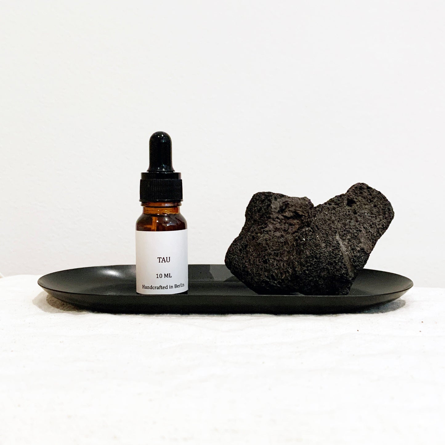 TAU – Essential Oil & Lava Stone Diffuser Set | Summer Rain & Earthy Green Notes | Summer Limited